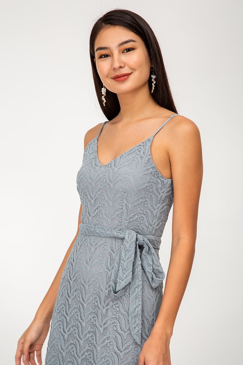 FAUNIA LACE MIDI DRESS W SASH