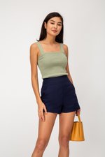 LEIA BASIC HIGHWAIST SHORTS