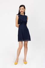 ELIZABETH CUTOUT WAIST LACE CHEONGSAM W DETACHABLE COLLAR ELIZABETH CUTOUT WAIST LACE CHEONGSAM W DETACHABLE COLLAR