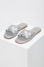 DION INTERLINKED SLIDES