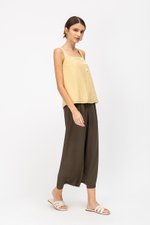 ELISE CHINESE BUTTON CHECKERED TOP