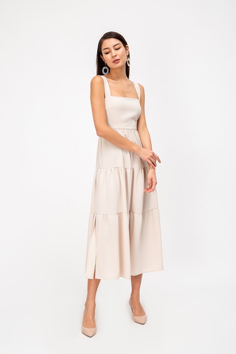 CARLENE TIERED MAXI DRESS W SLIT