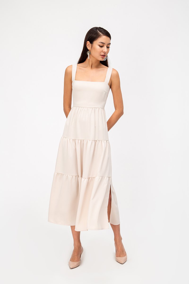 CARLENE TIERED MAXI DRESS W SLIT