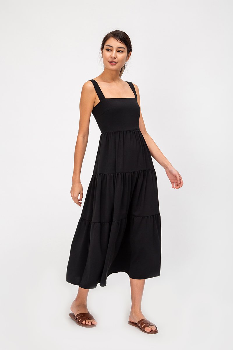 CARLENE TIERED MAXI DRESS W SLIT