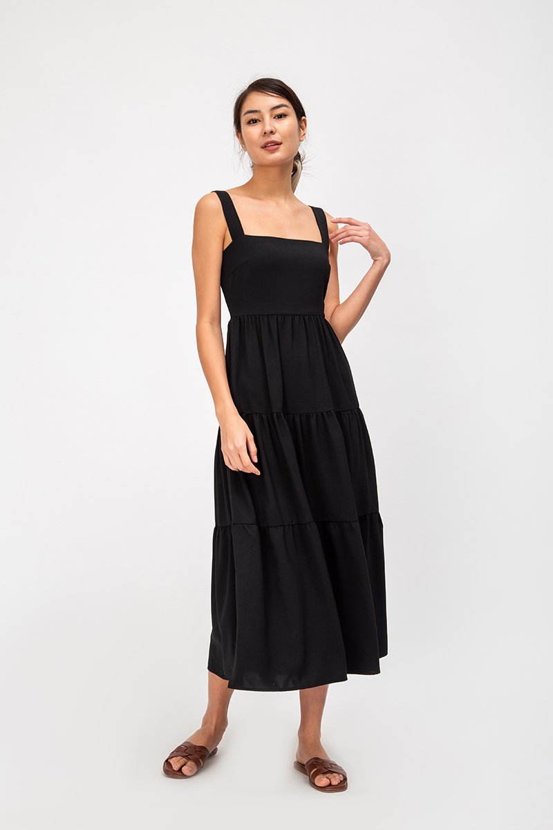 CARLENE TIERED MAXI DRESS W SLIT