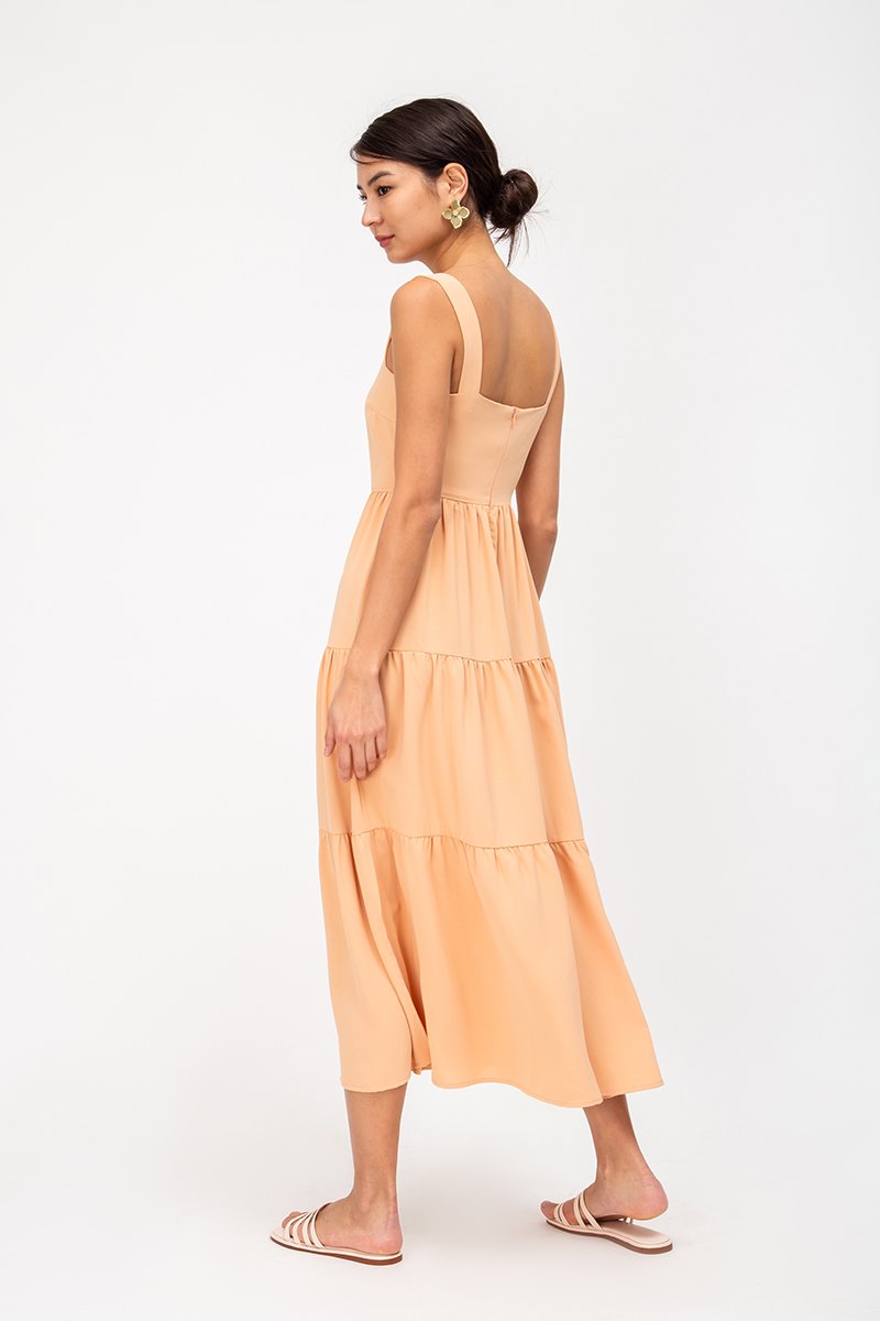 CARLENE TIERED MAXI DRESS W SLIT