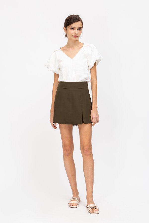 KARENO SIDE SLIT SKORTS