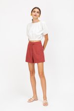 RAYEN DUO BUTTON HIGHWAIST SHORTS