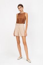 RAYEN DUO BUTTON HIGHWAIST SHORTS