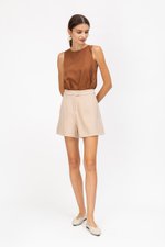 RAYEN DUO BUTTON HIGHWAIST SHORTS