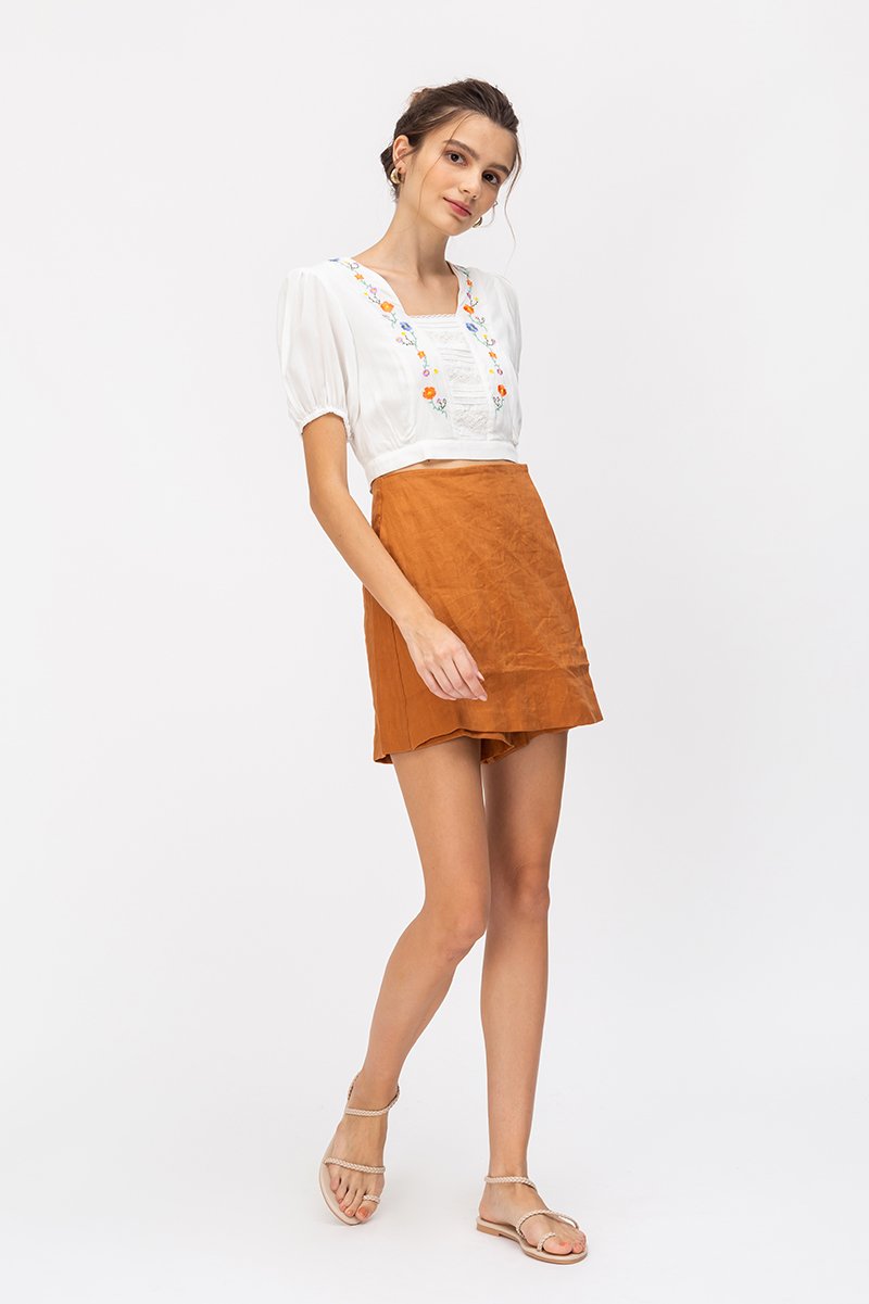 KALIA FLORAL EMBROIDERY CROP TOP