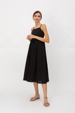 EVIE TEXTURED MIDI DRESS EVIE TEXTURED MIDI DRESS