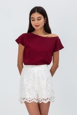 CLARETA OFF SHOULDER TOP
