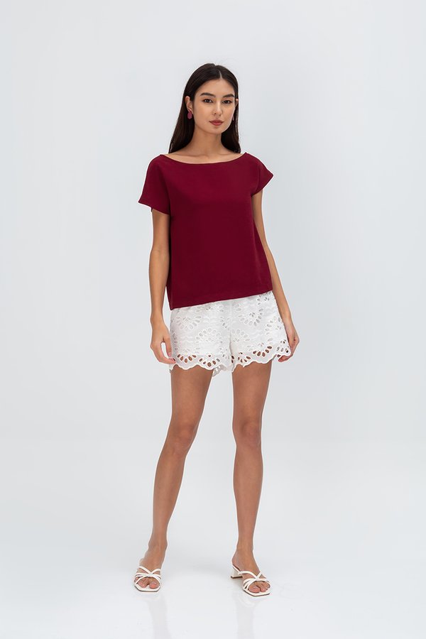 CLARETA OFF SHOULDER TOP