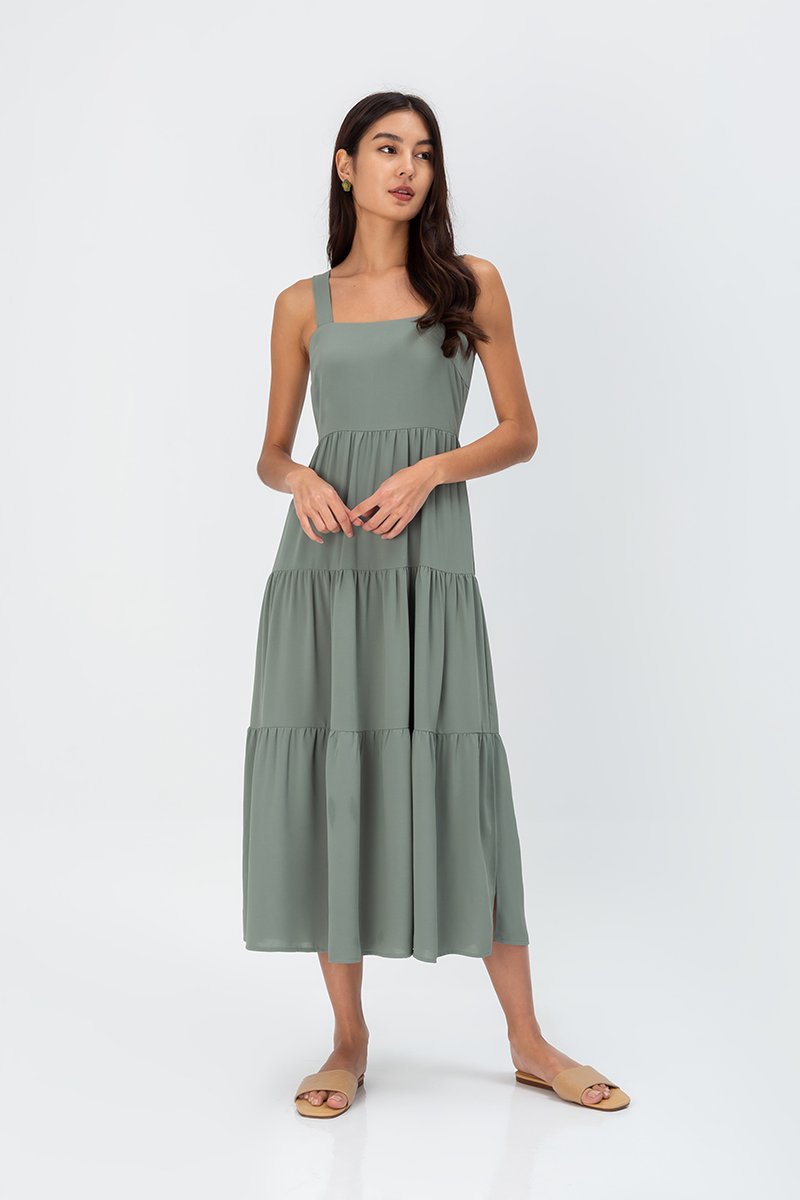 CARLENE TIERED MAXI DRESS W SLIT