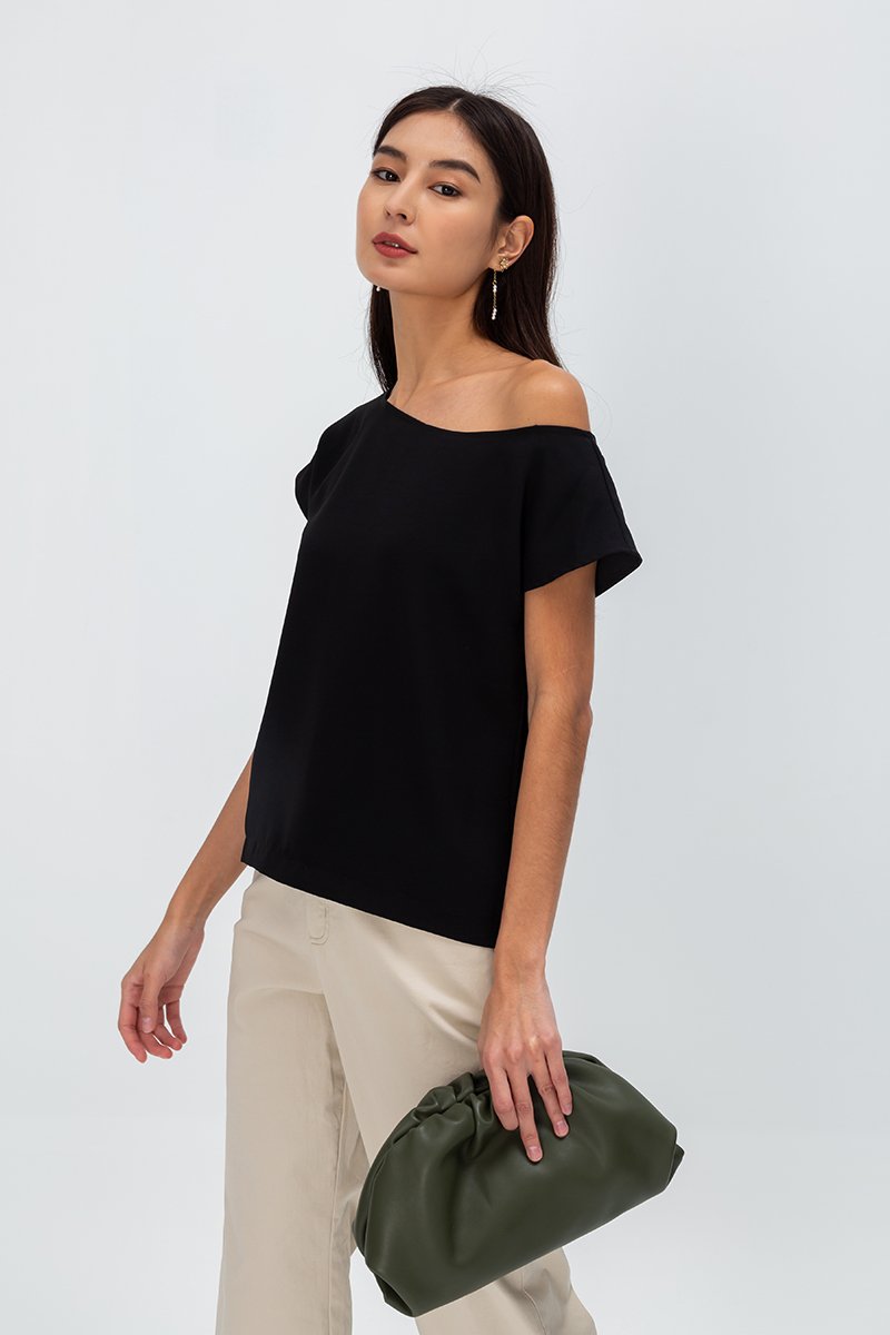 CLARETA OFF SHOULDER TOP