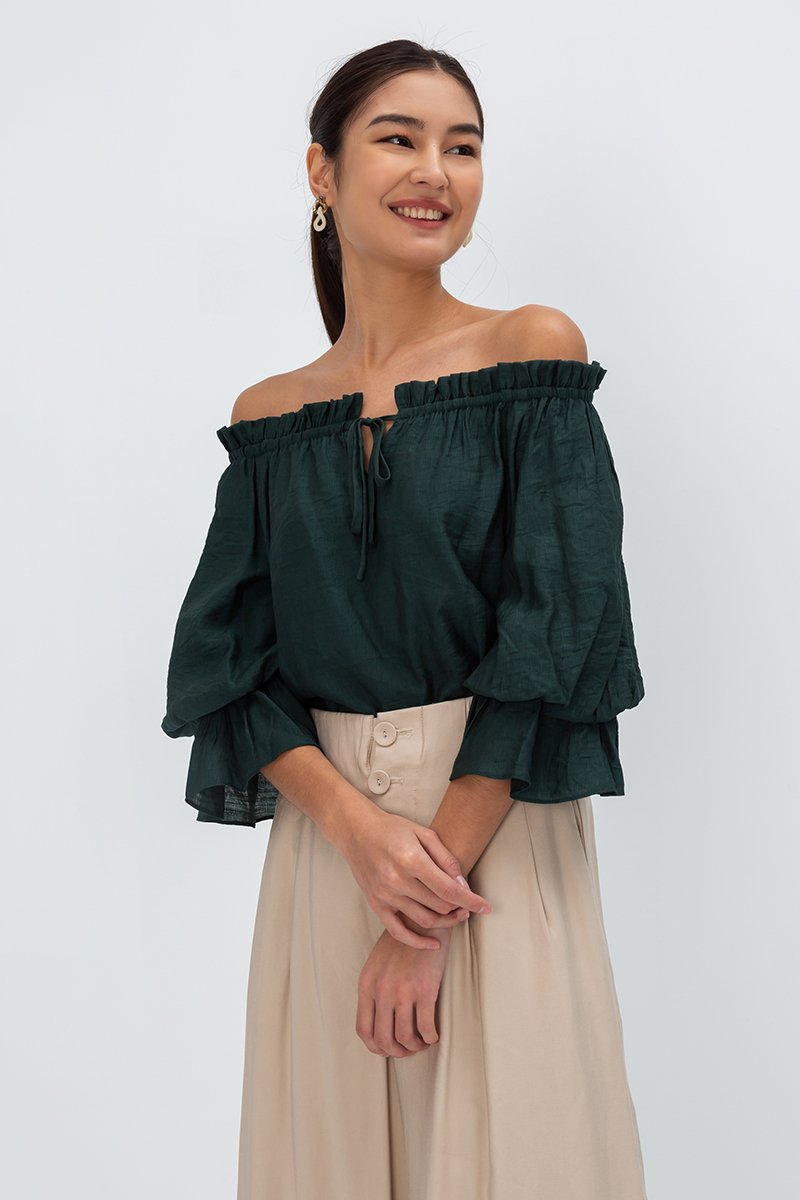 RUBY OFFSHOULDER BALLOON SLEEVE TOP