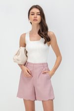 JACINDA SCALLOP SHORTS