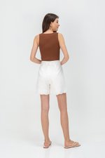 JACINDA SCALLOP SHORTS