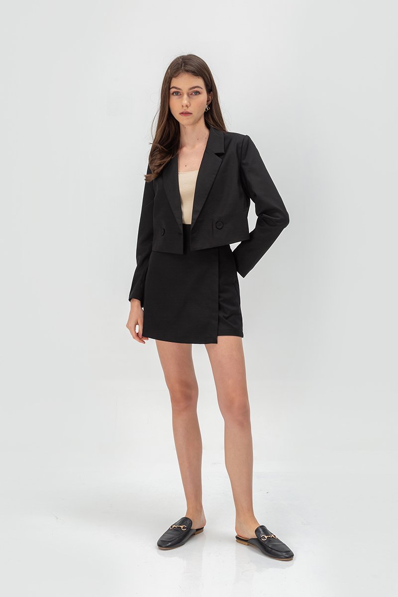 JACQUELL TWILL SKORTS