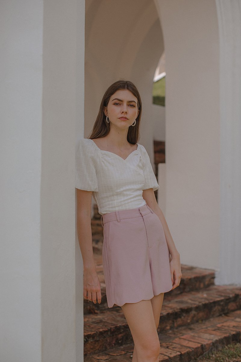 JACINDA SCALLOP SHORTS