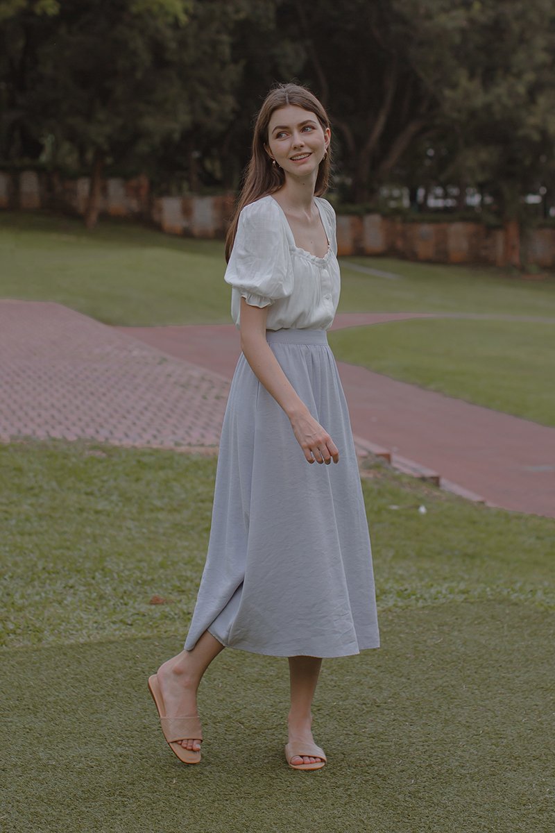 KORA SQUARENECK PUFF SLEEVE TOP