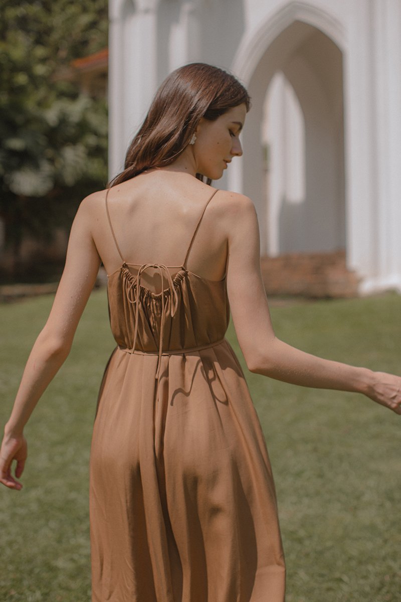 GABRIELA BACK DETAIL MAXI DRESS