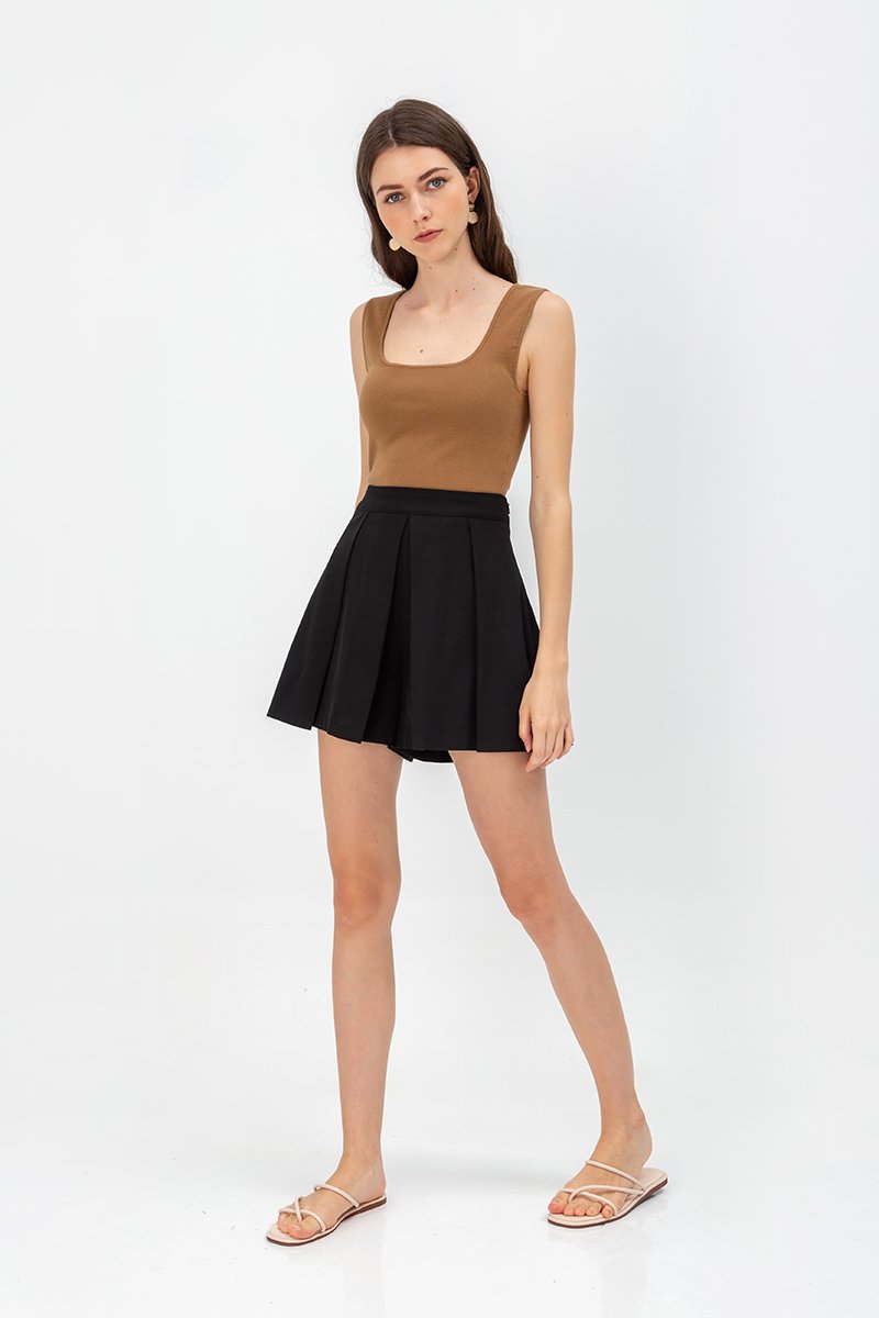 MARIE PLEATED SKORTS