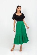 AMALIE PUFFED SLEEVES SMOCKED CROP TOP