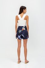 TRISHA PAINTSTROKE SHORTS TRISHA PAINTSTROKE SHORTS