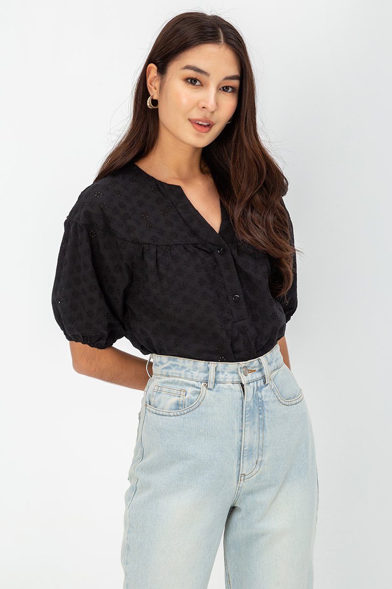 MILA EYELET PUFF SLEEVE TOP