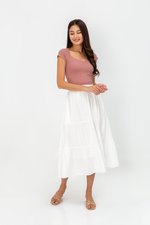 SORELLE DIAMOND NECKLINE KNIT TOP