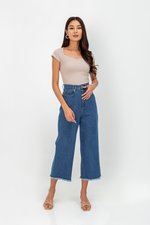 SORELLE DIAMOND NECKLINE KNIT TOP