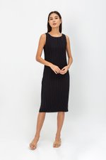 ZANIA PLEATED MIDI COLUMN DRESS W BELT