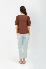 KORA SQUARENECK PUFF SLEEVE TOP