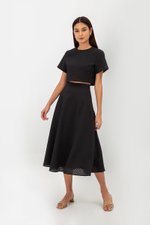 LERANE TEXTURED BOXY CROP TOP