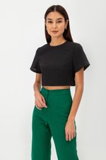 LERANE TEXTURED BOXY CROP TOP