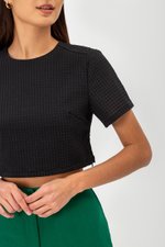 LERANE TEXTURED BOXY CROP TOP