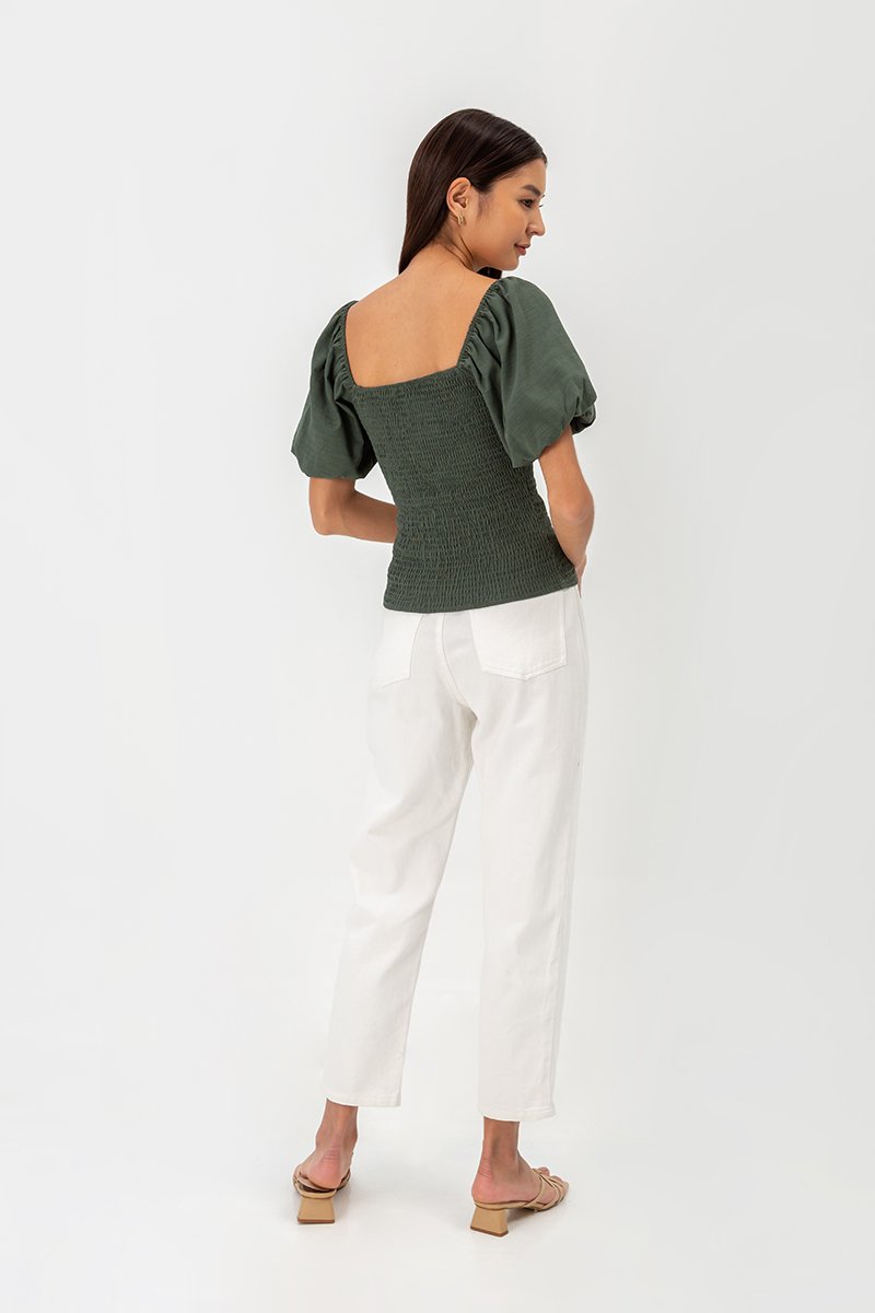 AMAELIA PUFF SLEEVE SMOCKED TOP