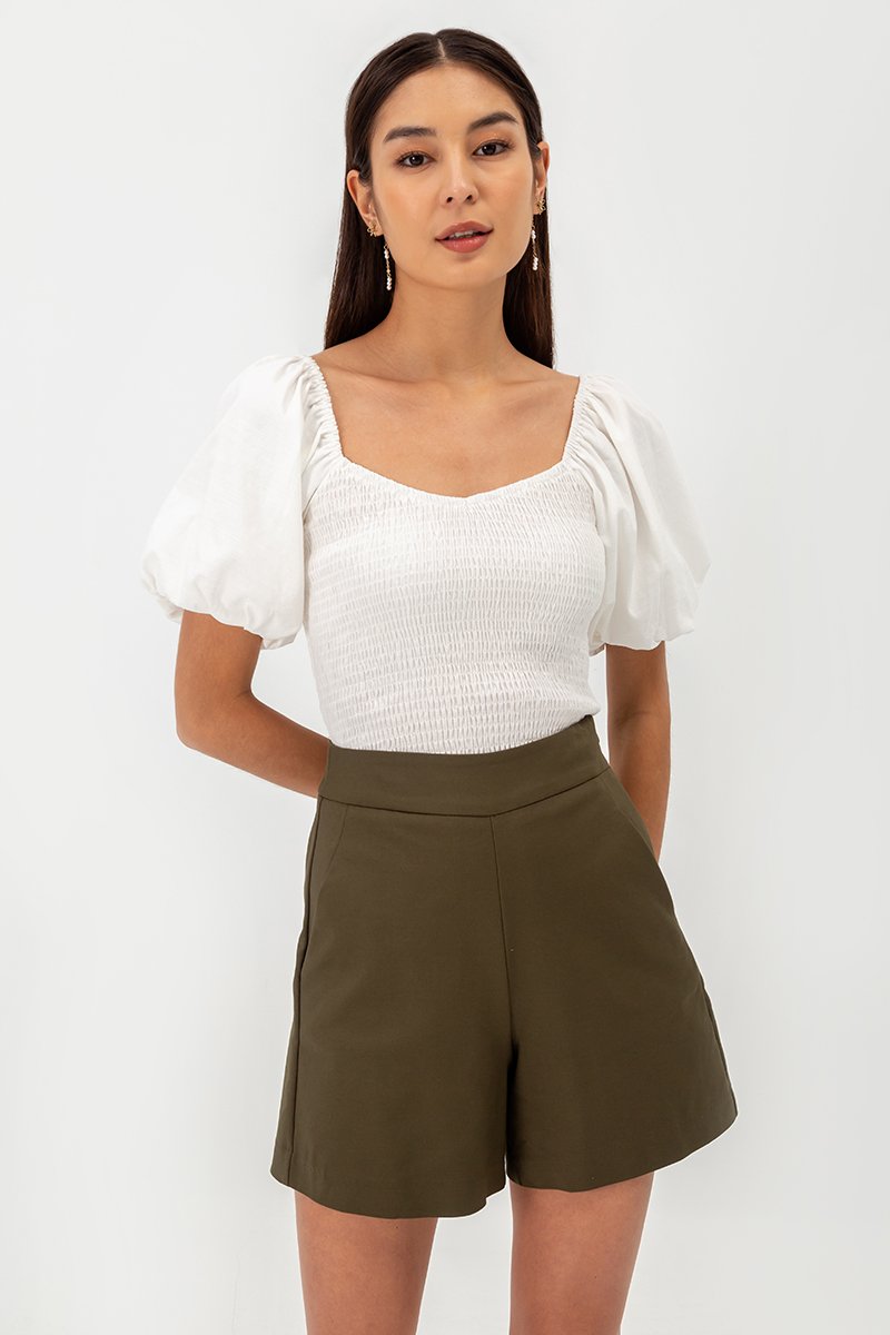 AMAELIA PUFF SLEEVE SMOCKED TOP