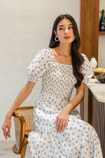 DASHA FLORAL SMOCKED PUFF SLEEVE TOP DASHA FLORAL SMOCKED PUFF SLEEVE TOP