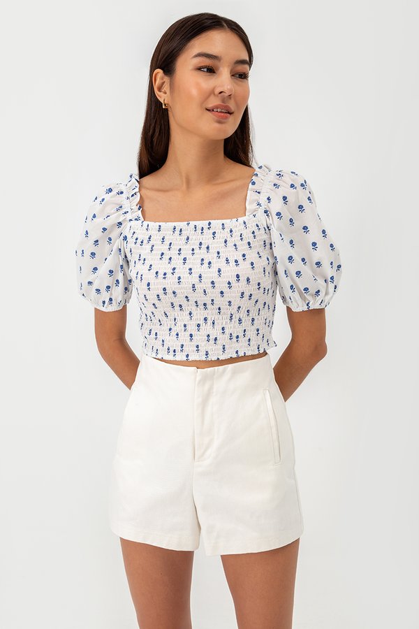DASHA FLORAL SMOCKED PUFF SLEEVE TOP DASHA FLORAL SMOCKED PUFF SLEEVE TOP
