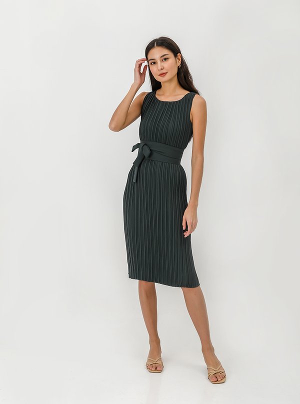 ZANIA PLEATED MIDI COLUMN DRESS W BELT ZANIA PLEATED MIDI COLUMN DRESS W BELT