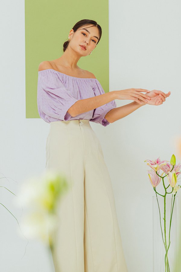 FAITH TEXTURED TWOWAY TOP