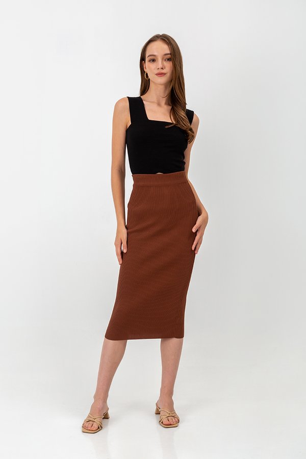 ISELLE KNIT MIDI SKIRT