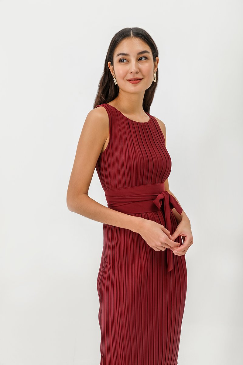 ZANIA PLEATED MIDI COLUMN DRESS W BELT
