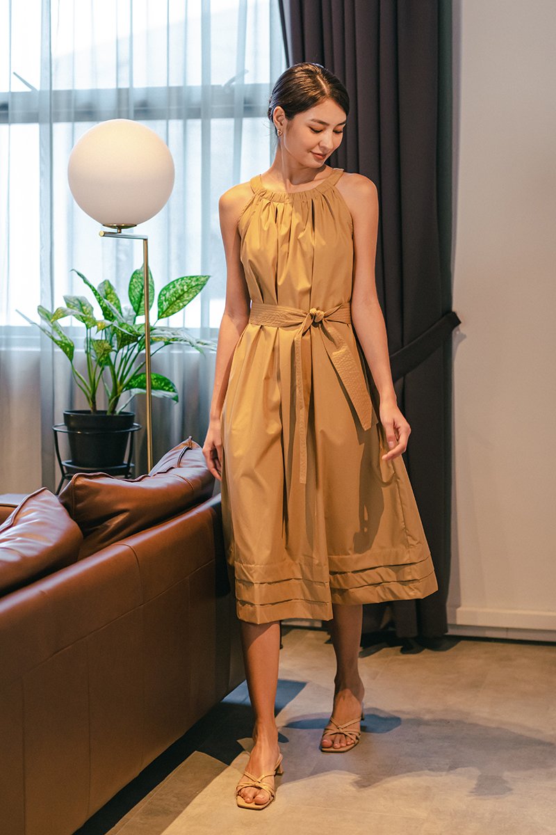 MADELAINE PLEATED MIDI DRESS W BELT