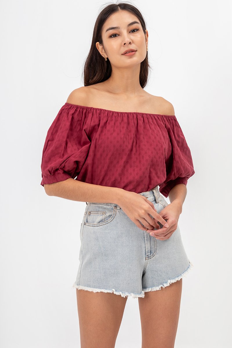 FAITH TEXTURED TWOWAY TOP