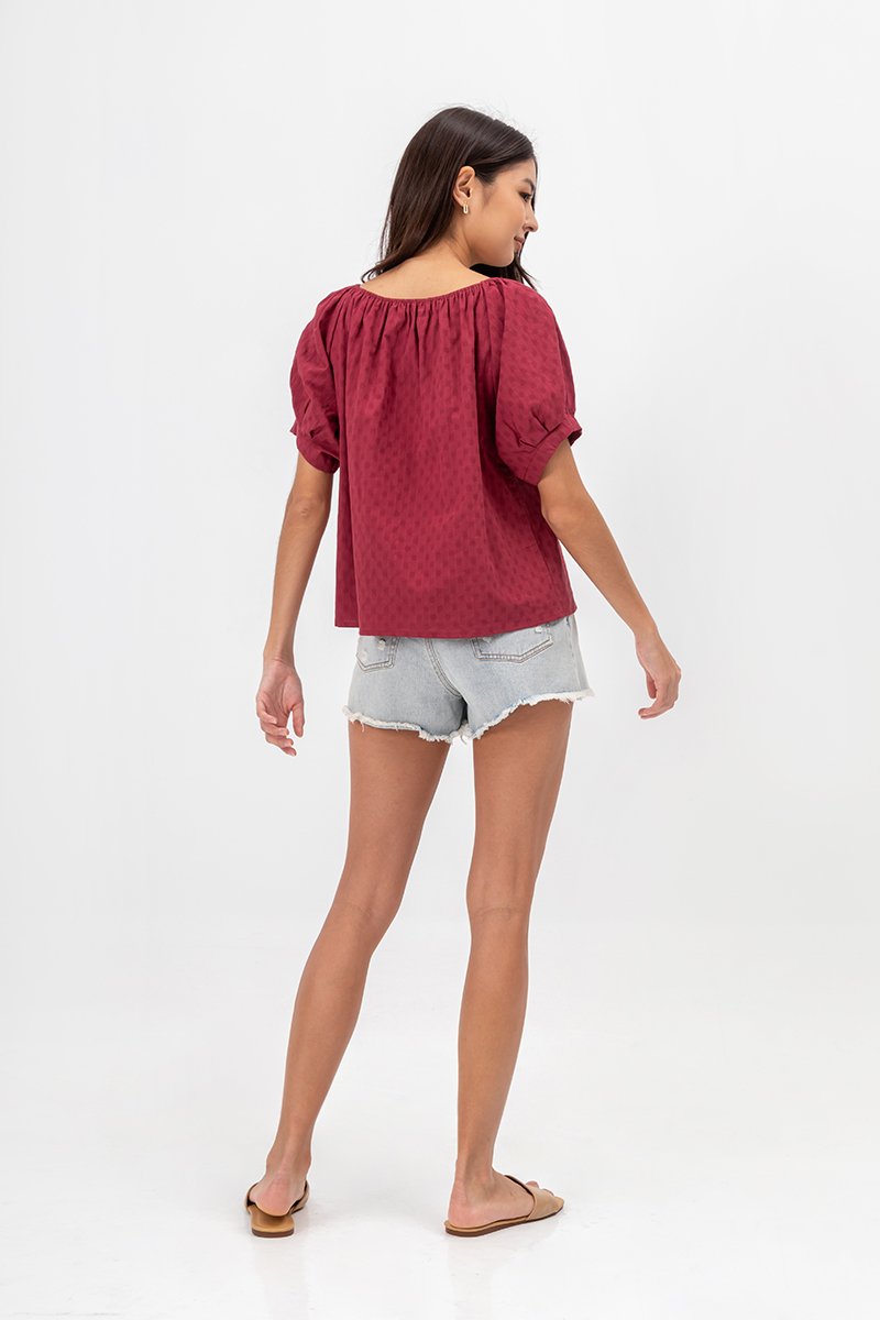 FAITH TEXTURED TWOWAY TOP