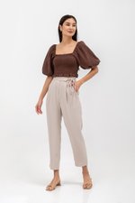 INARA MUSLIN SMOCKED PUFF SLEEVE CROP TOP INARA MUSLIN SMOCKED PUFF SLEEVE CROP TOP